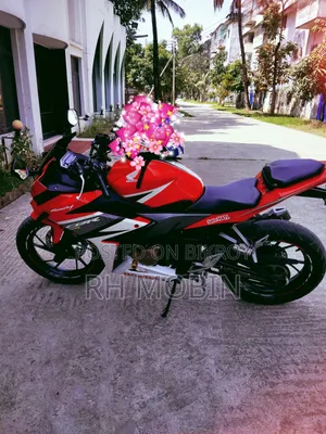 Honda CBR 2018 Red