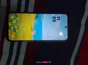Infinix Hot 70 128 GB Black