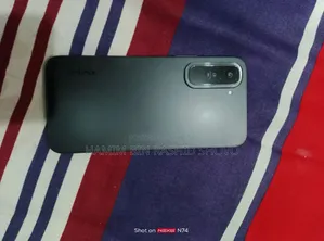 Infinix Hot 70 128 GB Black