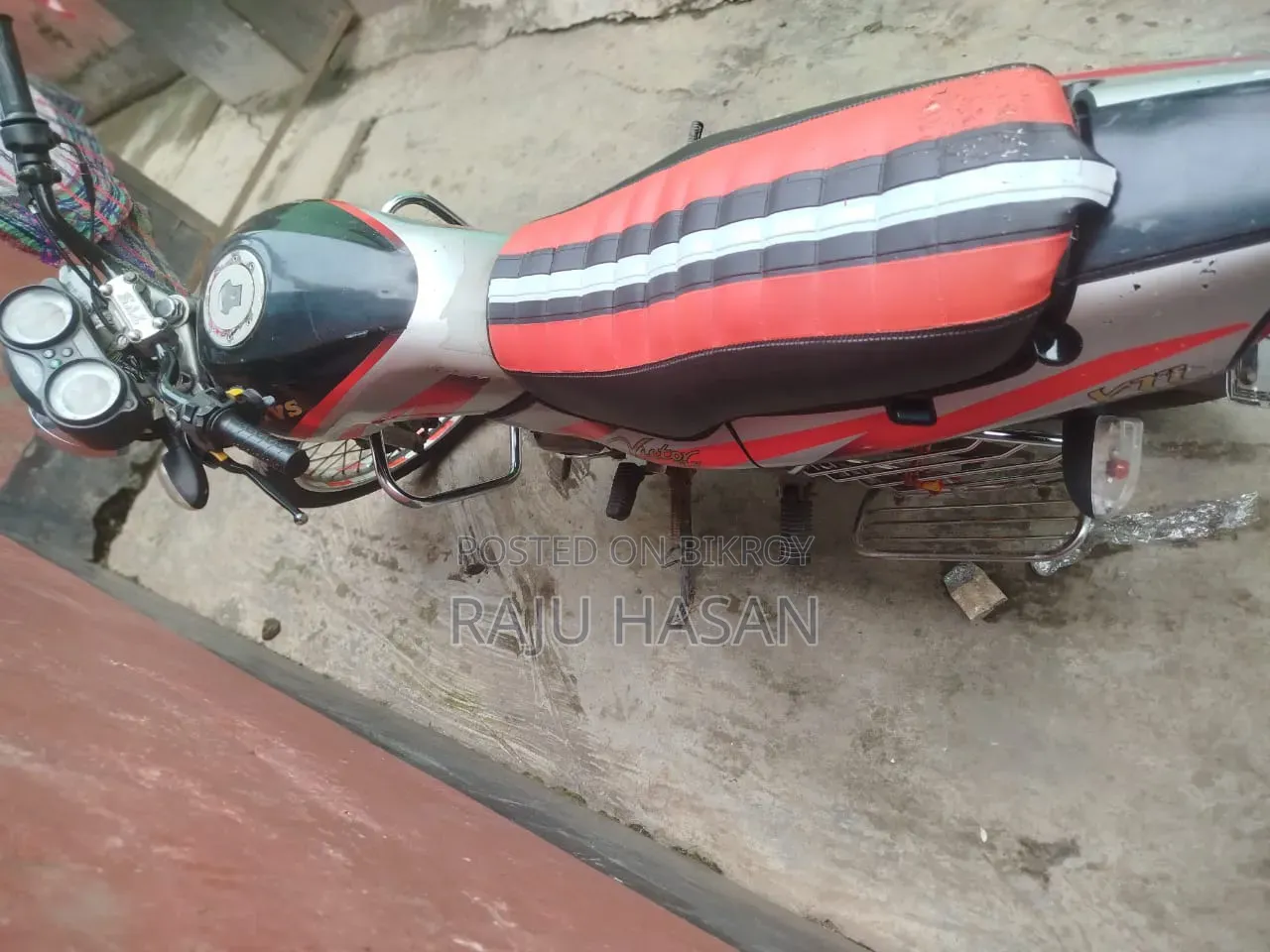 TVS Apache RTR 160 2V ABS 2025 Black