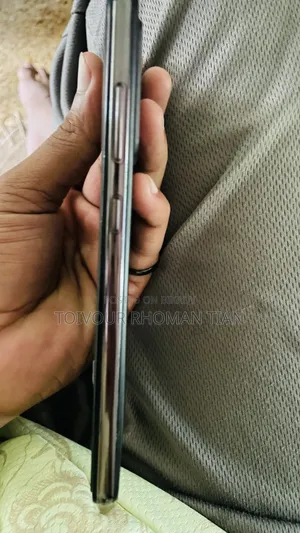 স্যামসাং গ্যালাক্সি এ৫২ ১২৮ জিবি ব্ল্যাক