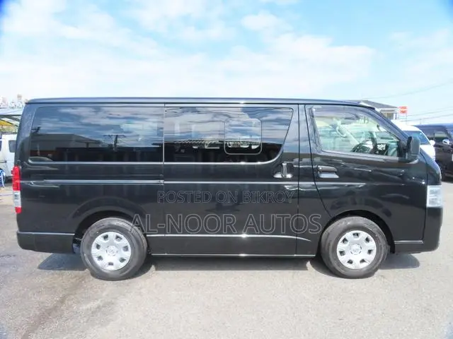 Toyota HiAce 2022 Black