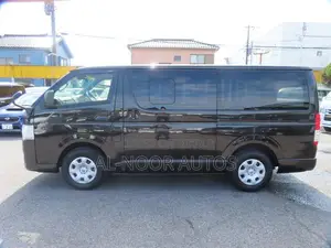 Toyota HiAce 2022 Black