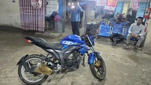 সুজুকি জিক্সার মনোটোন ২০১৮ ব্লু