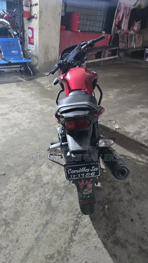 হিরো হাঙ্ক ২০১৭ রেড