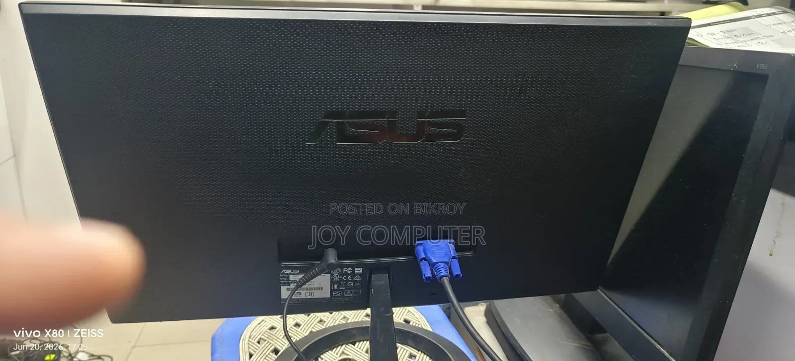 20" Asus Monitor