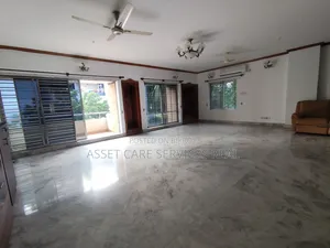 6-bedroom Apartment in Gulshan for Rent