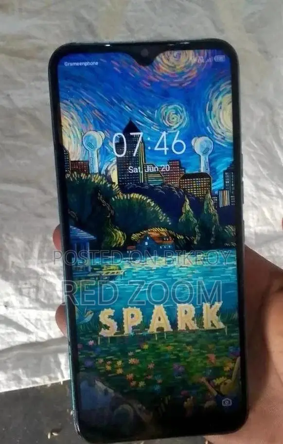 Tecno Spark 8C 64 GB