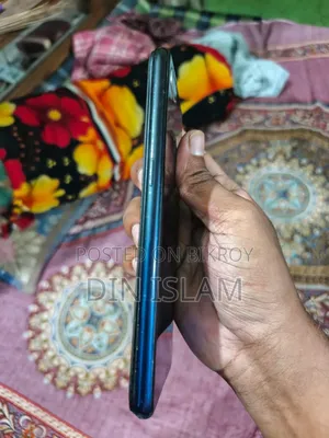 Oppo F9 64 GB Blue