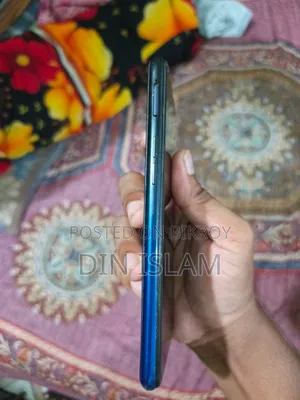 Oppo F9 64 GB Blue