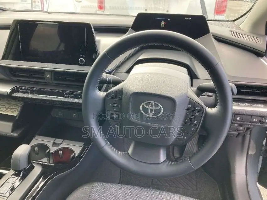 Toyota Prius 2024 Gray
