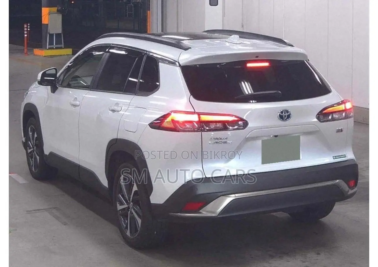 Toyota Corolla Cross 1.8 Hybrid FWD 2022 White
