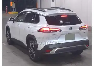 Toyota Corolla Cross 1.8 Hybrid FWD 2022 White