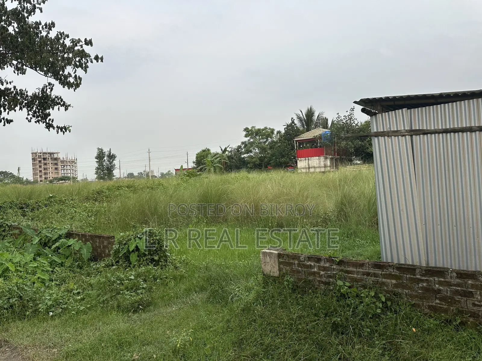 Block-N, 10 Katha, South-facing, Near Sports Complex, Bashundhara R/A