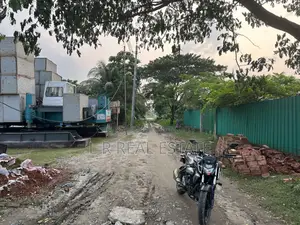 Block-N, 10 Katha, South-facing, Near Sports Complex, Bashundhara R/A