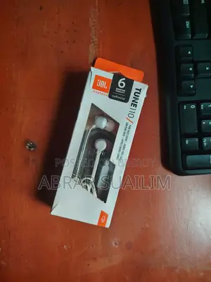 JBL Tune 110 3.5mm Wired Earphone