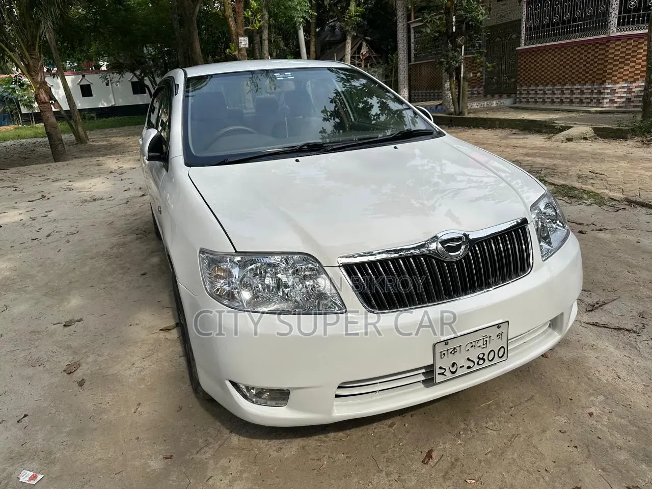 Toyota Corolla 2005 White