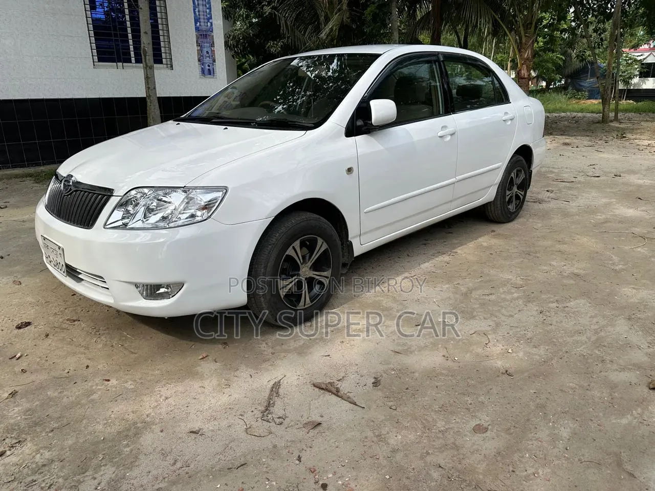 Toyota Corolla 2005 White