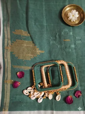 মেয়েদের গহনা