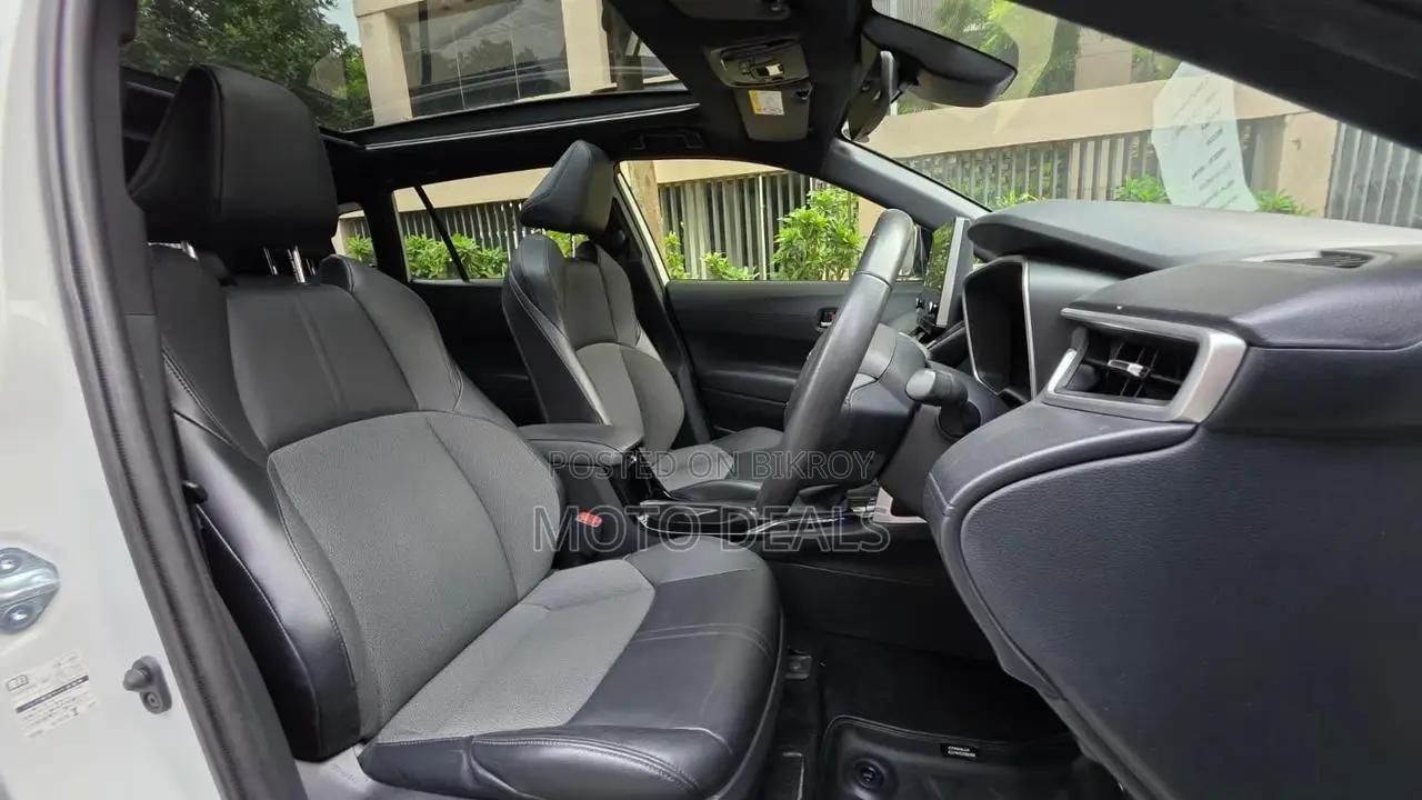 Toyota Corolla Cross 1.8 Hybrid FWD 2021 Pearl