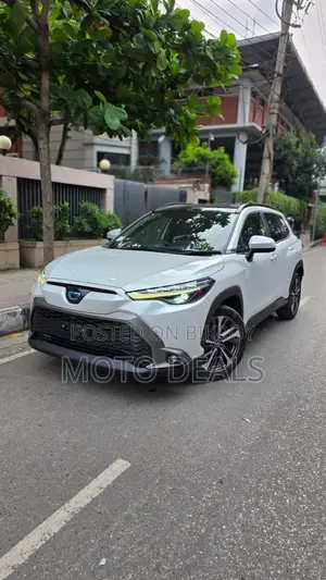 Toyota Corolla Cross 1.8 Hybrid FWD 2021 Pearl