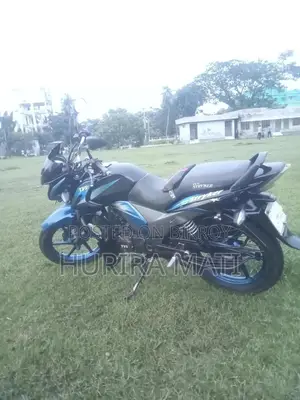 টিভিএস স্ট্রাইকার ১২৫ ২০১৮ নীল
