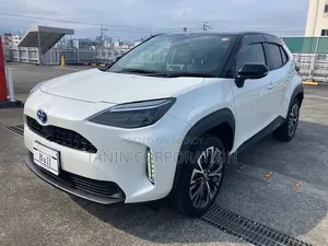 Toyota Yaris Cross 2021 Pearl