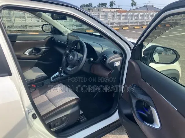 Toyota Yaris Cross 2021 Pearl