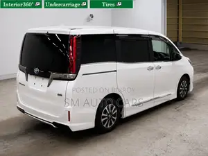 Toyota Esquire 2021 Pearl