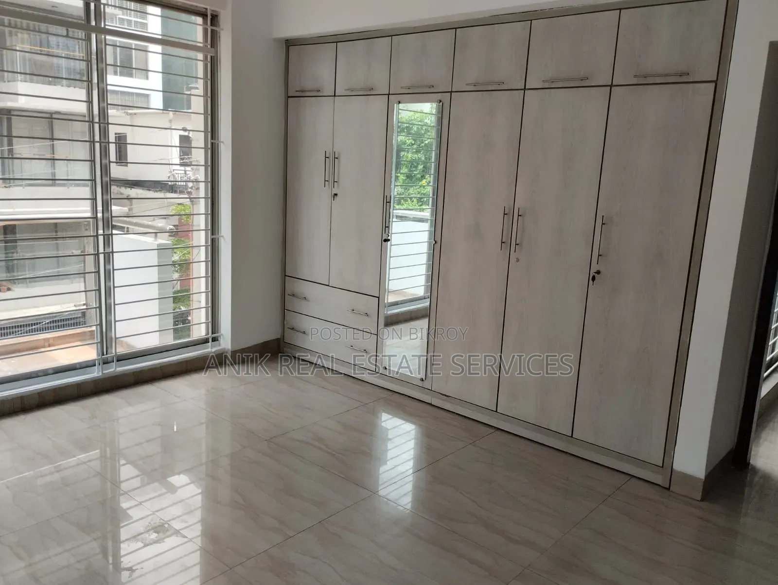 2700 SFT Office Space Rent for Banani
