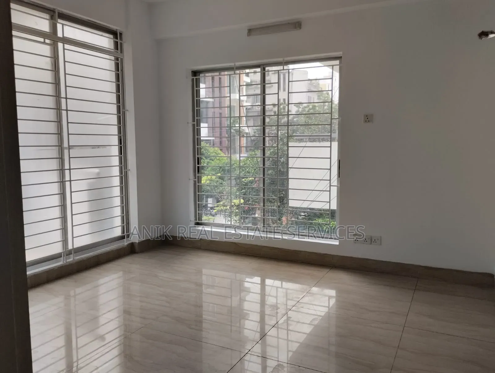 2700 SFT Office Space Rent for Banani