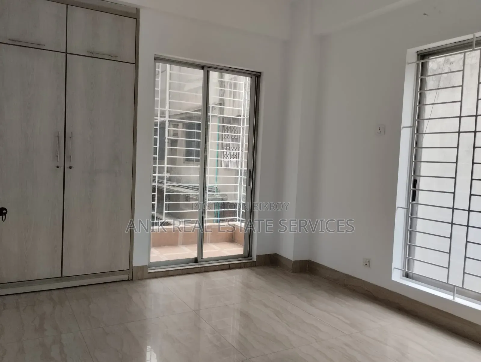 2700 SFT Office Space Rent for Banani