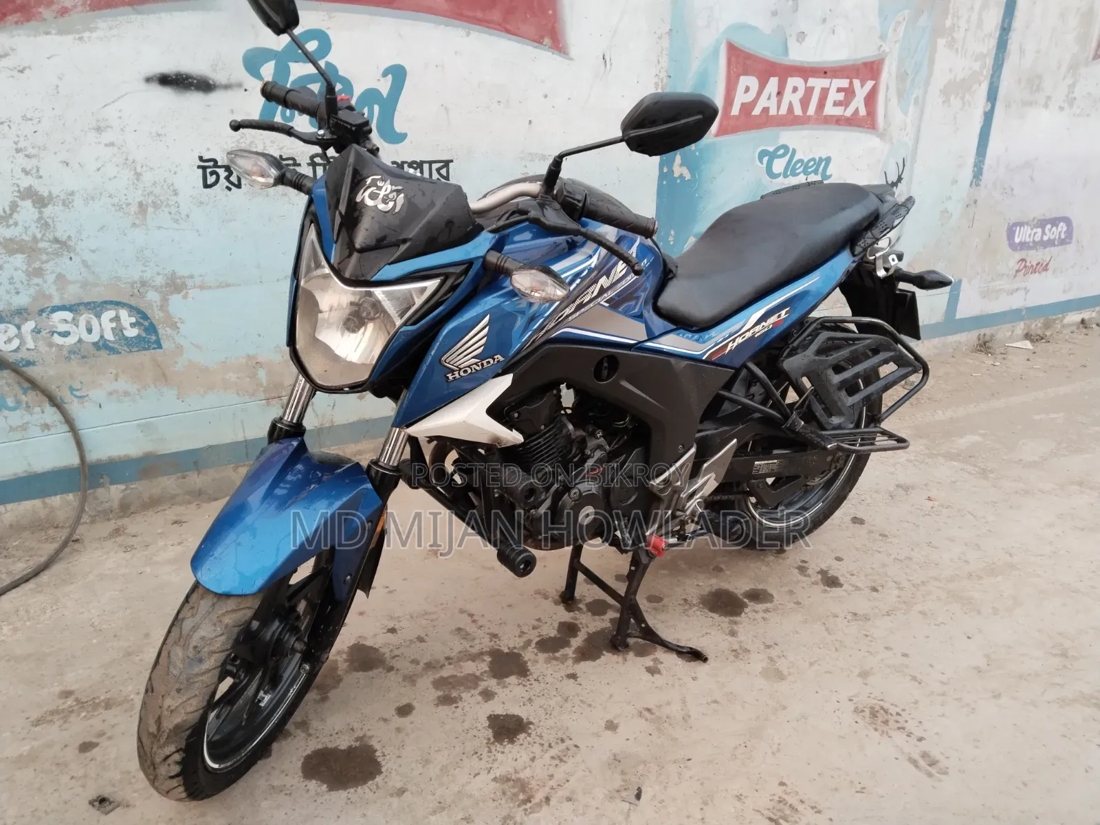 Honda Hornet 2018 Blue
