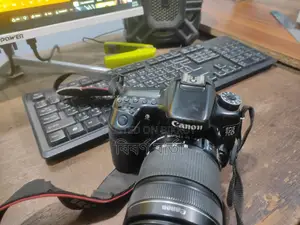 Canon 70D With 18-135mm Zoom Lens Full Setup