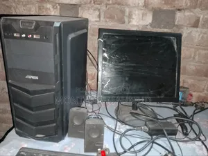 Desktop Computer 4GB Intel Core i3 SSD 1TB