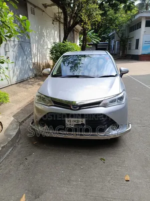 Toyota Axio 1.5 G 2WD 2015 Silver