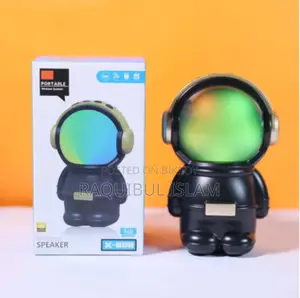 Wrader X808 Premium Astronaut Edition Bluetooth Speaker