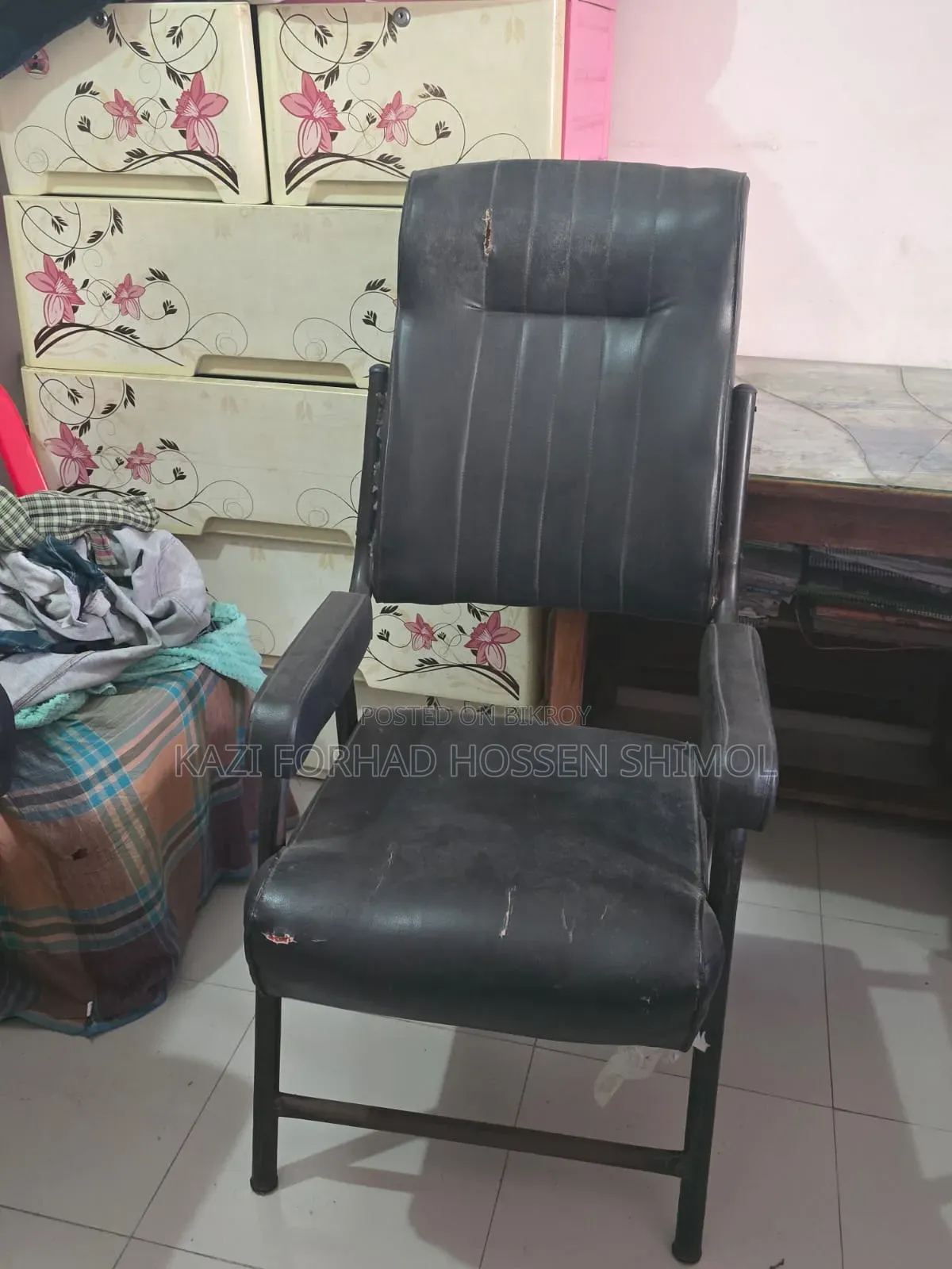 কাস্টমাইজ অফিস চেয়ার উইথ প্রিমিয়াম ফোম