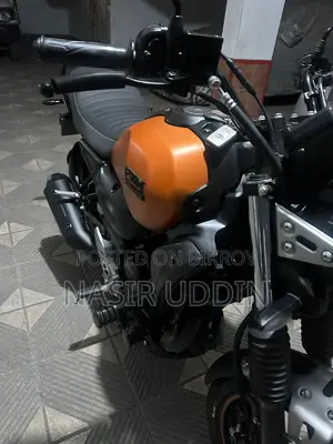 Yamaha FZ 2024 Orange