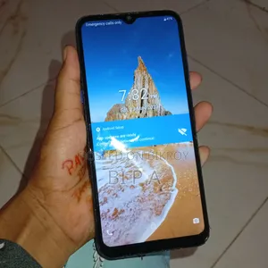Symphony ATOM 32 GB Blue