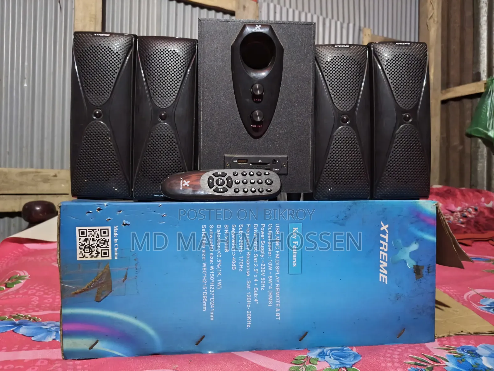 Very good condition, 4 speakers