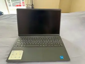 Laptop Dell Inspiron 15 8GB Intel Core I5 HDD+SSD 256GB