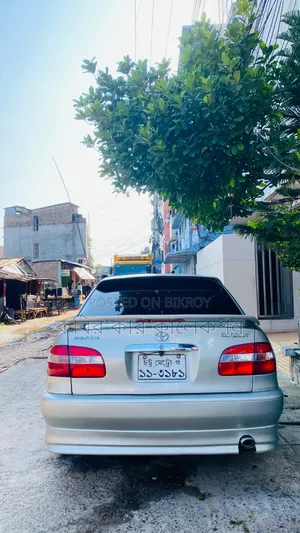 টয়োটা করোলা ১৯৯৭ সিলভার