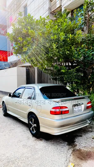 টয়োটা করোলা ১৯৯৭ সিলভার