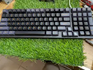 Thunderobot Cedar Wired Mechanical Keyboard (Used Like New)