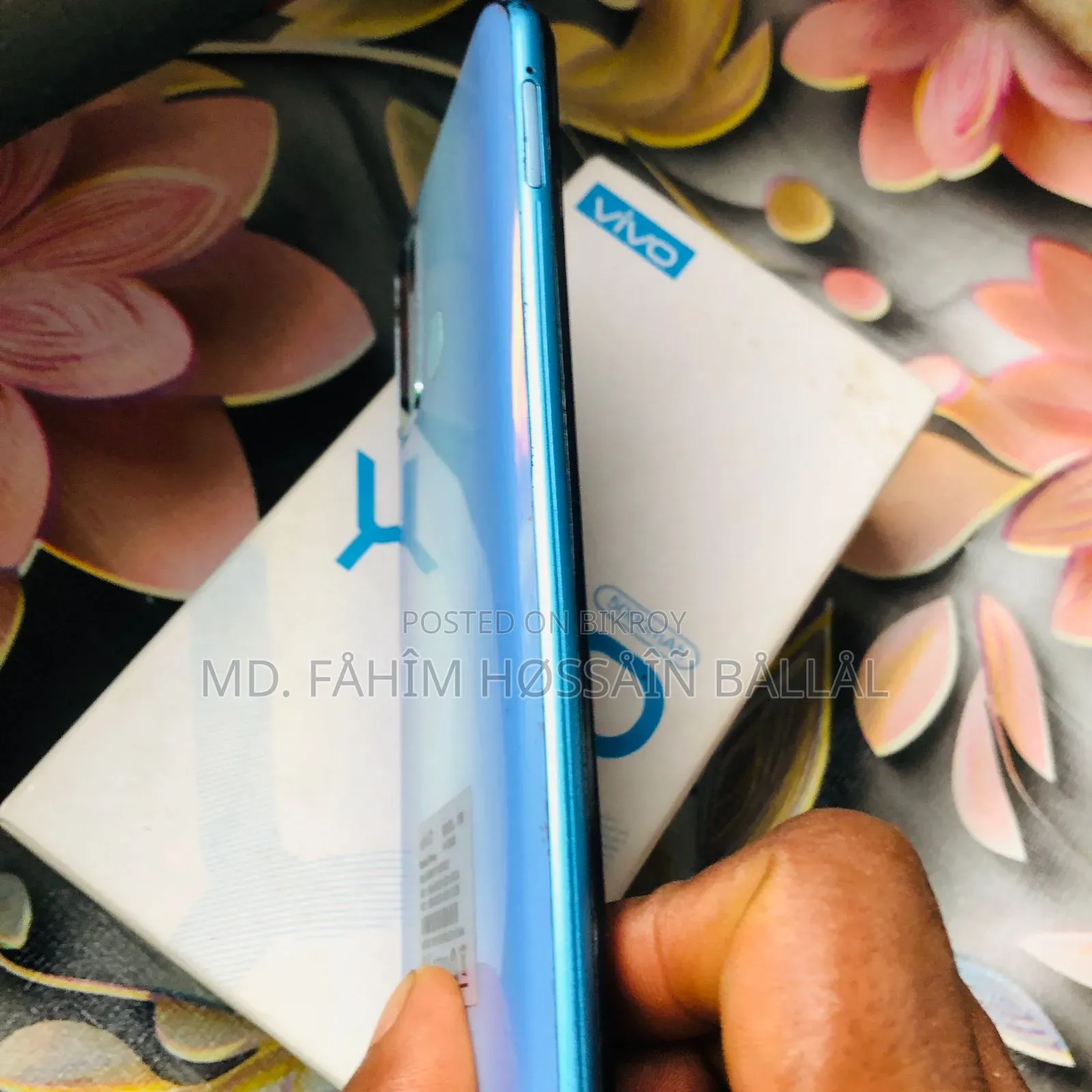 Vivo Y50 128 GB White