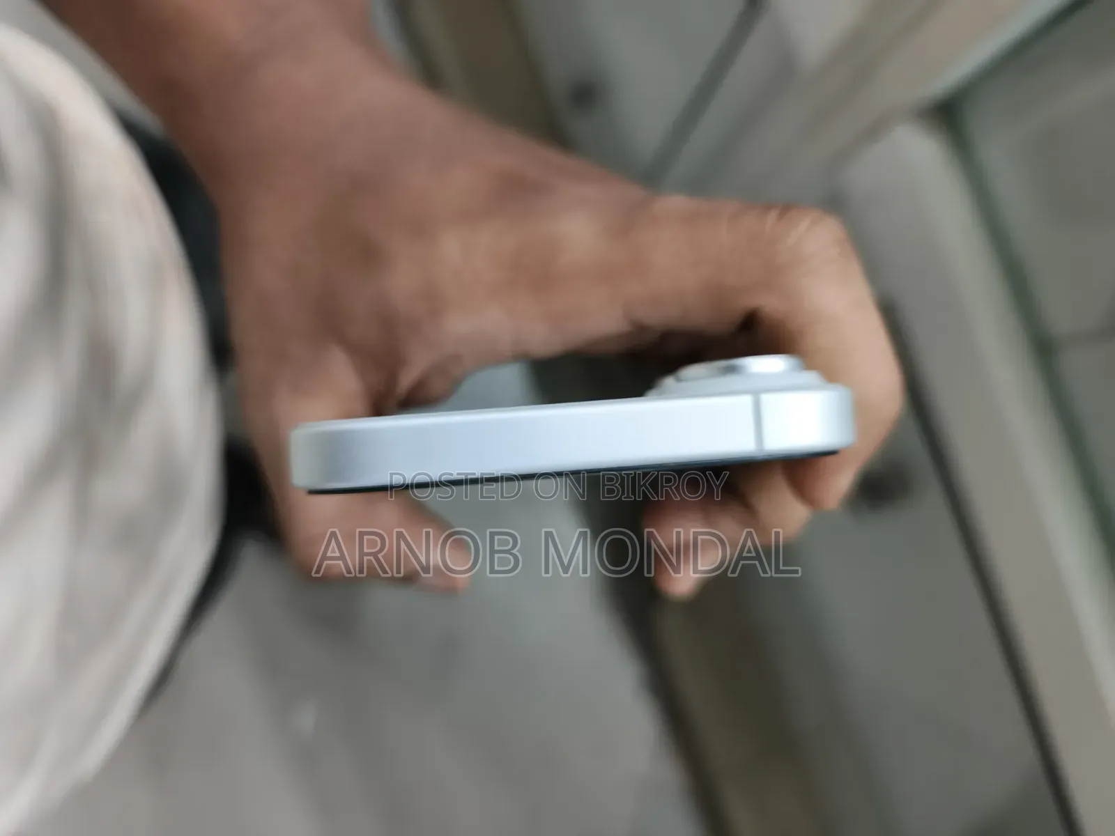 New Apple iPhone 16 128 GB White
