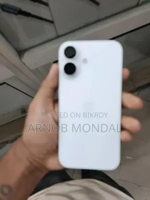 New Apple iPhone 16 128 GB White