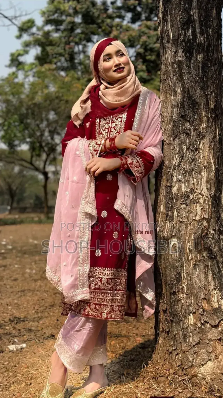 সফট জর্জেট উইথ সিকোয়েন্স এমব্রয়ডারি থ্রি পিস