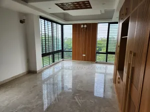 4-bedroom Apartment in Gulshan for Rent